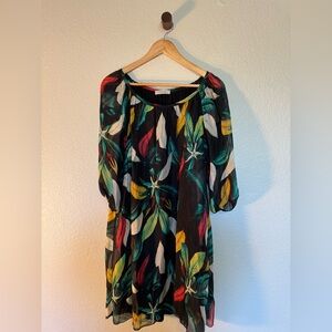 Small Women's Knee Length long sleeve Belambia Dress